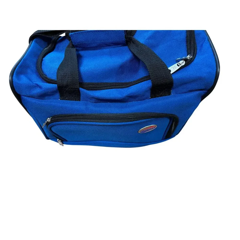 American Tourister 17